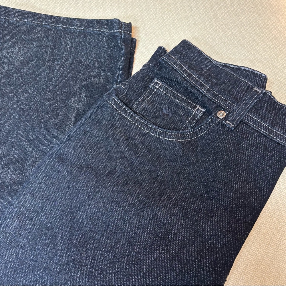 Woman’s Size 6 Gloria Vanderbilt Deep Indigo Straight Jeans (Original Retro)